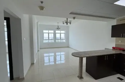 Apartment - 2 Bedrooms - 2 Bathrooms for rent in Al Rabia Tower - Majan - Dubai Land - Dubai