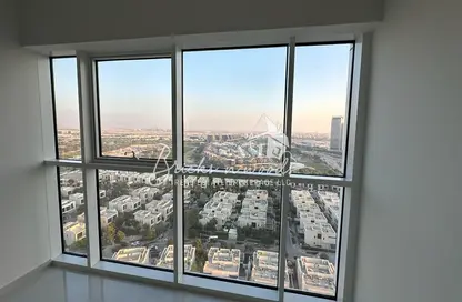Empty Room image for: Apartment - 1 Bedroom - 2 Bathrooms for rent in Carson C - Carson - DAMAC Hills - Dubai, Image 1