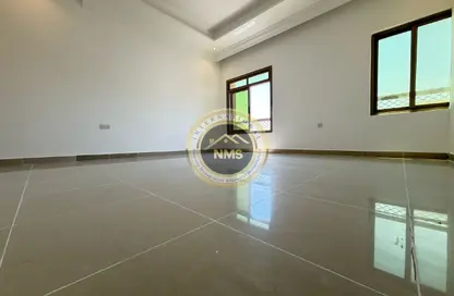 شقة - 2 غرف نوم - 2 حمامات للايجار في المشرف - أبوظبي