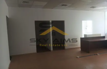 Office Space - Studio for rent in Umm Ramool - Dubai Office Space - Studio for rent in Umm Ramool - Dubai