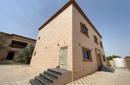 Villa - 4 Bedrooms - 6 Bathrooms for rent in Shaab Al Askar - Zakher - Al Ain