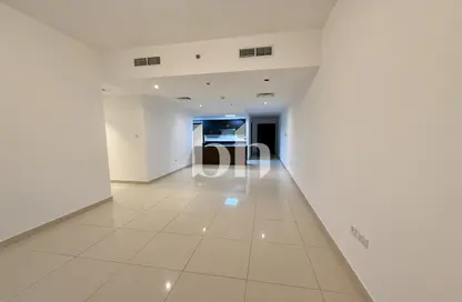 شقة - 2 غرف نوم - 3 حمامات للايجار في برج دوجا - شارع الشيخ زايد - دبي