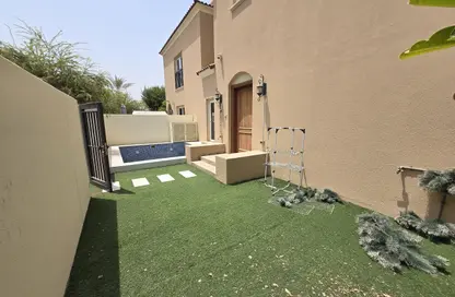 Villa - 2 Bedrooms - 4 Bathrooms for rent in Amaranta - Villanova - Dubai Land - Dubai