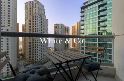 Apartment - 1 Bedroom - 2 Bathrooms for sale in Marina Wharf 1 - Marina Wharf - Dubai Marina - Dubai