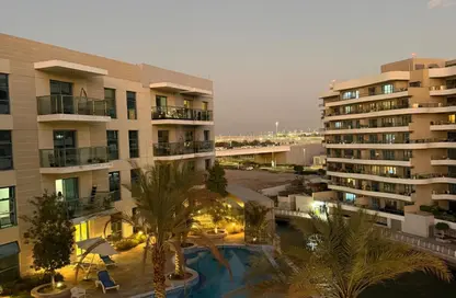 شقة - 2 غرف نوم - 3 حمامات للايجار في شاطئ الراحة - أبوظبي