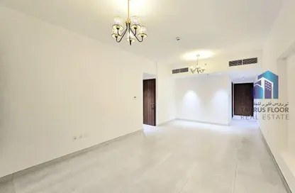 شقة - 2 غرف نوم - 3 حمامات للايجار في لا زونا ريزيدنس - الممزر - ديرة - دبي