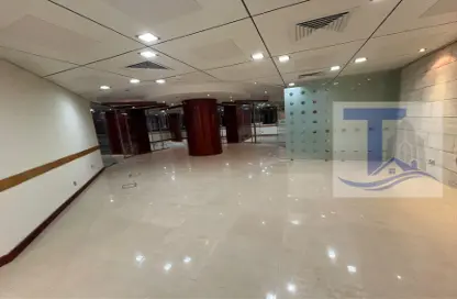 مكتب - استوديو - 2 حمامات للايجار في شارع حمدان - أبوظبي