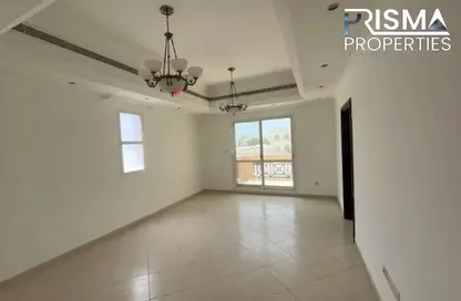 Villa - 4 Bedrooms - 5 Bathrooms for rent in Umm Suqeim 2 - Umm Suqeim - Dubai