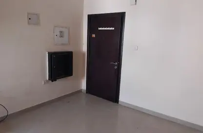 Apartment - Studio - 1 Bathroom for rent in Fire Station Road - Muwaileh - Sharjah