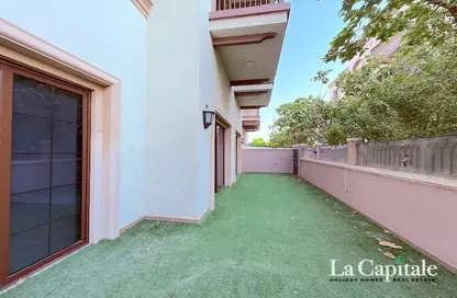 Apartment - 2 Bedrooms - 3 Bathrooms for rent in Qamar 10 - Madinat Badr - Al Muhaisnah - Dubai