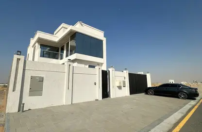 Villa - 4 Bedrooms - 5 Bathrooms for sale in Al Rahmaniya - Sharjah