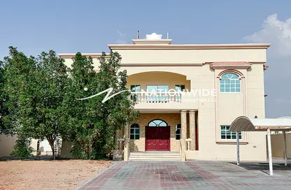 Outdoor House image for: Villa - 6 Bedrooms - 5 Bathrooms for rent in Shakhbout City - Abu Dhabi, Image 1