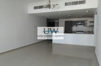 Empty Room image for: Apartment - 2 Bedrooms - 2 Bathrooms for rent in Ontario Tower - Business Bay - Dubai, Image 1
