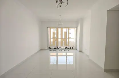 شقة - غرفة نوم - 2 حمامات للايجار في مجمع مويلح - تجارية مويلح - الشارقة