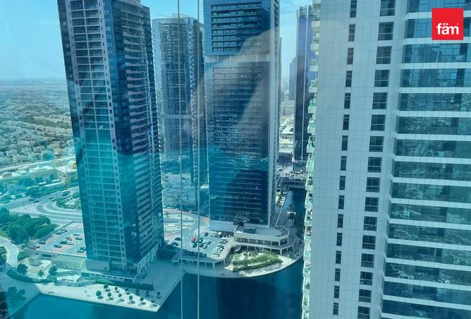Apartment - 1 Bedroom - 2 Bathrooms for rent in Jumeirah Bay X1 - JLT Cluster X - Jumeirah Lake Towers - Dubai