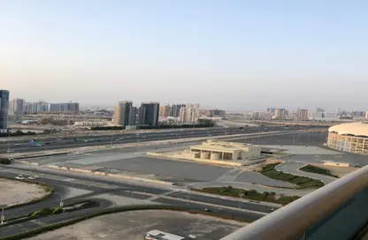 شقة - 1 حمام للايجار في مساكن النخبة رقم 3 - مساكن النخبة الرياضية - مدينة دبي الرياضية - دبي