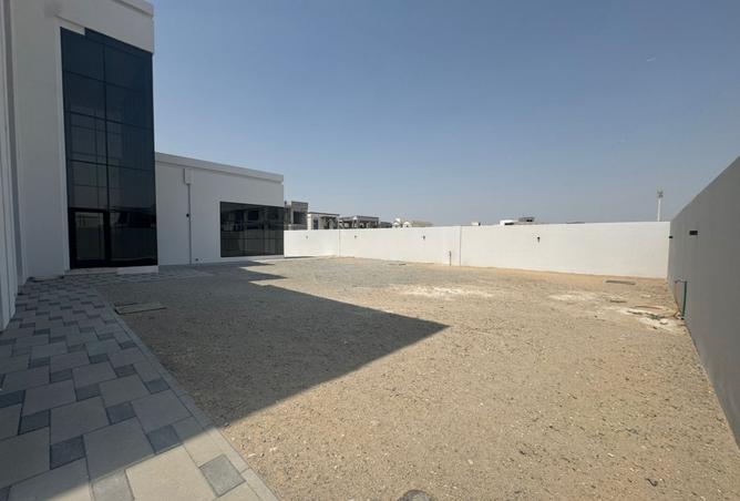 15585260 - صورة العقار 2