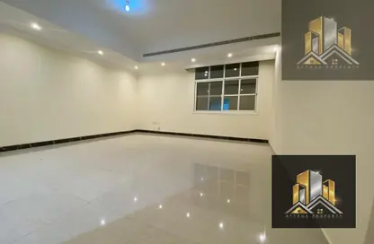 شقة - غرفة نوم - 2 حمامات للايجار في مدينة الرياض - أبوظبي