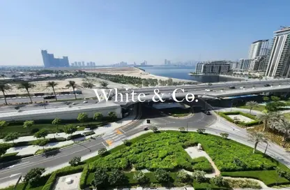 شقة - غرفة نوم - 1 حمام للبيع في بايشور في كريك بيتش مبنى 2 - باي شور - جريك بيتش - مرسى خور دبي - دبي