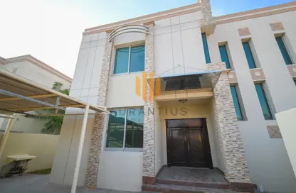 Villa - 5 Bedrooms - 5 Bathrooms for rent in Al Manara - Dubai