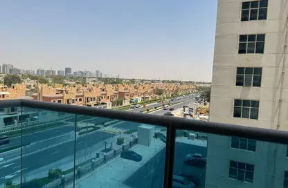 شقة - 2 غرف نوم - 2 حمامات للايجار في مساكن النخبة رقم 7 - مساكن النخبة الرياضية - مدينة دبي الرياضية - دبي
