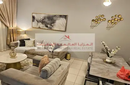 شقة - 2 غرف نوم - 3 حمامات للايجار في برج منازل 5 - شارع التعاون - التعاون - الشارقة