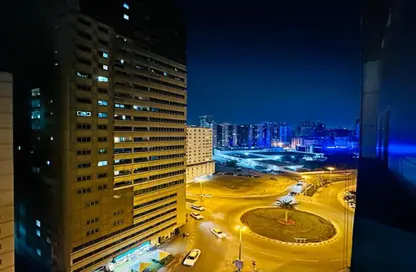 شقة - 2 غرف نوم - 2 حمامات للايجار في شارع التعاون الجديد - التعاون - الشارقة