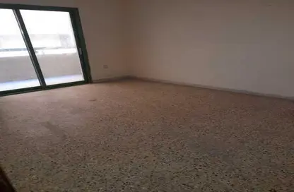 Empty Room image for: Apartment - 1 Bedroom - 1 Bathroom for rent in Al Qasimia - Sharjah, Image 1