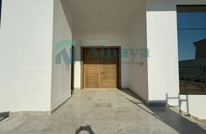 Villa - 6 Bedrooms - 7 Bathrooms for rent in Al Nahyan - Abu Dhabi