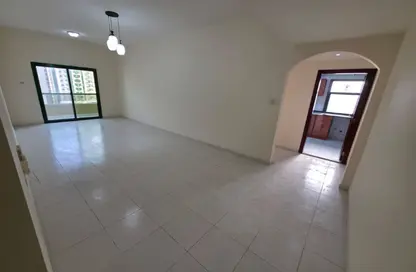 Apartment - 1 Bedroom - 1 Bathroom for rent in Al Rashidiya Towers - Al Rashidiya - Ajman Downtown - Ajman