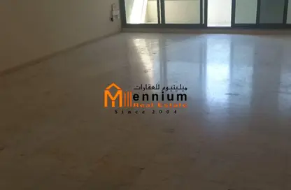 شقة - 3 غرف نوم - 3 حمامات للايجار في شارع التعاون الجديد - التعاون - الشارقة