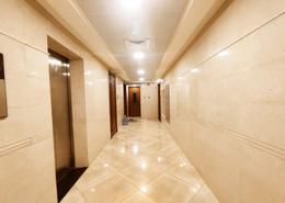 شقة - 2 غرف نوم - 3 حمامات للكراء في برج الحزم - آل نهيان - أبوظبي