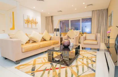 Apartment - 2 Bedrooms - 3 Bathrooms for rent in Waters Edge - Business Bay - Dubai