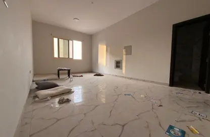 Apartment - 1 Bedroom - 2 Bathrooms for rent in Al Jurf 2 - Al Jurf - Ajman Downtown - Ajman