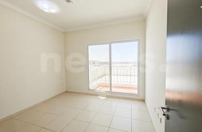 Apartment - 1 Bedroom - 1 Bathroom for sale in Mazaya 13 - Queue Point - Dubai Land - Dubai
