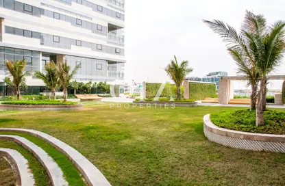 Garden image for: Apartment - 3 Bedrooms - 4 Bathrooms for sale in Lamar Residences - Al Seef - Al Raha Beach - Abu Dhabi, Image 1