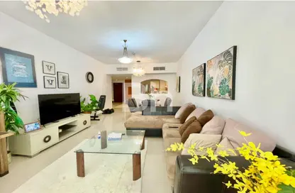 Apartment - 1 Bedroom - 2 Bathrooms for rent in Lake Point Tower - JLT Cluster N - Jumeirah Lake Towers - Dubai