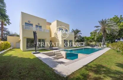 Villa - 4 Bedrooms - 4 Bathrooms for sale in Meadows 9 - Meadows - Dubai