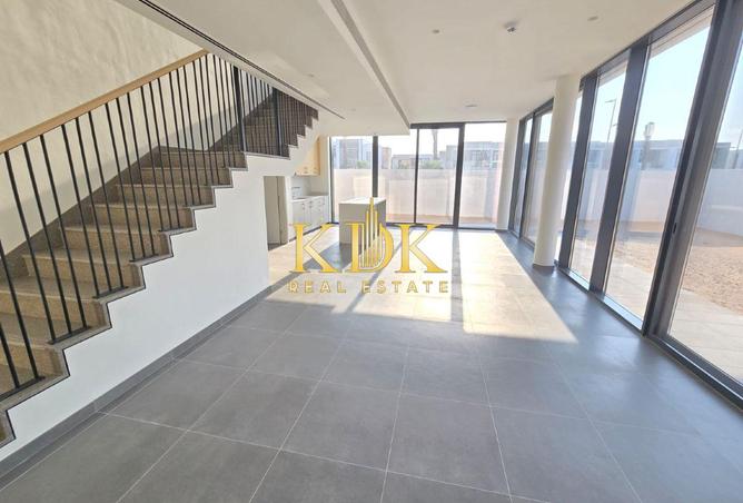 15683786 - صورة العقار 2