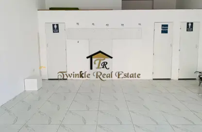 متجر - استوديو - 1 حمام للايجار في سوبريم السكنية - منطقة مركز الأعمال - المدينة الدولية - دبي