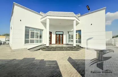 Villa - 3 Bedrooms - 5 Bathrooms for rent in Al Warqa'a 2 - Al Warqa'a - Dubai