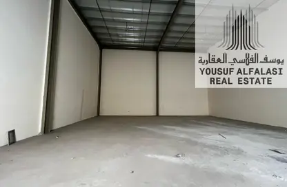 Warehouse - Studio for rent in Umm Al Thuoob - Umm Al Quwain