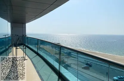 شقة - 2 غرف نوم - 2 حمامات للايجار في مساكن كورنيش عجمان - طريق كورنيش عجمان - عجمان