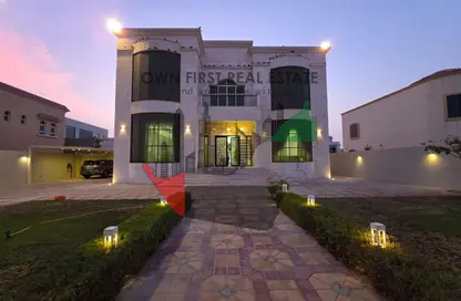 Villa - 5 Bedrooms - 7 Bathrooms for rent in Al Aweer 1 - Al Aweer - Dubai