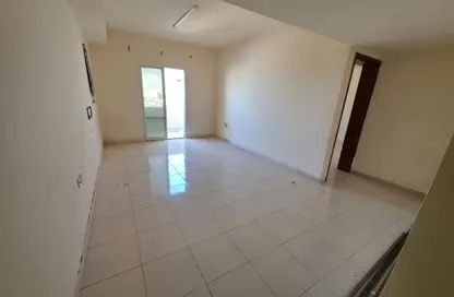 شقة - غرفة نوم - 1 حمام للايجار في فلل الروضة 2 - 2 الروضة - الروضة - عجمان شقة - غرفة نوم - 1 حمام للايجار في فلل الروضة 2 - 2 الروضة - الروضة - عجمان