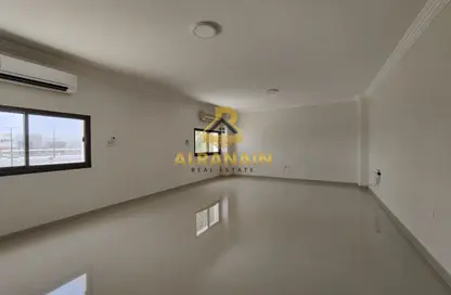 فيلا - 3 غرف نوم - 3 حمامات للايجار في شريط الجيمي - الجيمي - العين