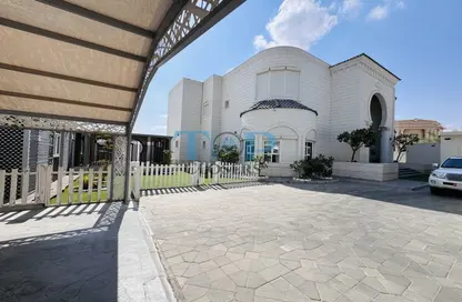 Villa - 6 Bedrooms - 7+ Bathrooms for sale in Al Foah - Al Ain