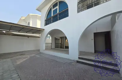 Villa - 4 Bedrooms - 6 Bathrooms for rent in Al Rifa'ah - Al Heerah - Sharjah