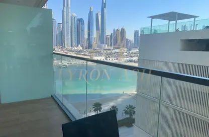 Apartment - 1 Bedroom - 1 Bathroom for sale in Marina Vista - EMAAR Beachfront - Dubai Harbour - Dubai