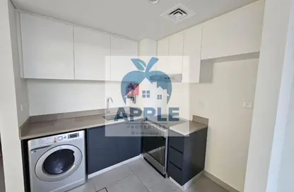 شقة - غرفة نوم - 2 حمامات للايجار في 4 ذا ريف - ذا ريف - الجادة - الشارقة